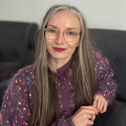 Maria Zakrzewska, clinical psychologist, trained in systemic and narrative therapy. Berlin, Germany